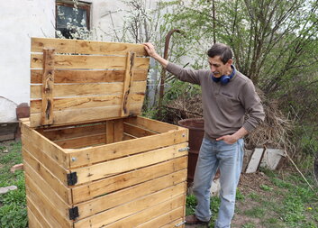 Cum să pregătești un compost acasă? Aflăm secretele rețetei de la familia Lîsenco  